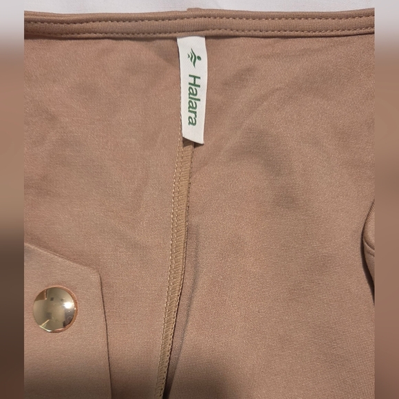 Round Neck Long Sleeve Decorative Button Slim Work Blazer - Picture 6 of 11